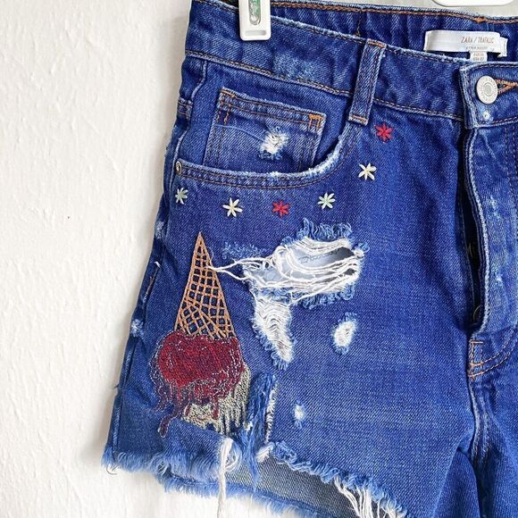Zara Embroidered Ice Cream Denim Shorts High Rise Button Fly Cut offs US 2 - Picture 2 of 9